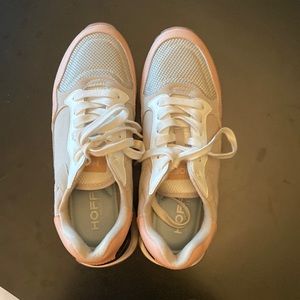 Hoff sneakers in a size US 10-Women’s.  Worn twice, excellent condition.